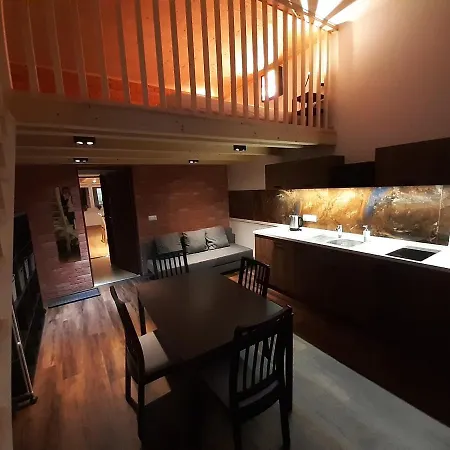 Apartmán Apartament Blisko Rynku I Dworca Nr 2 *